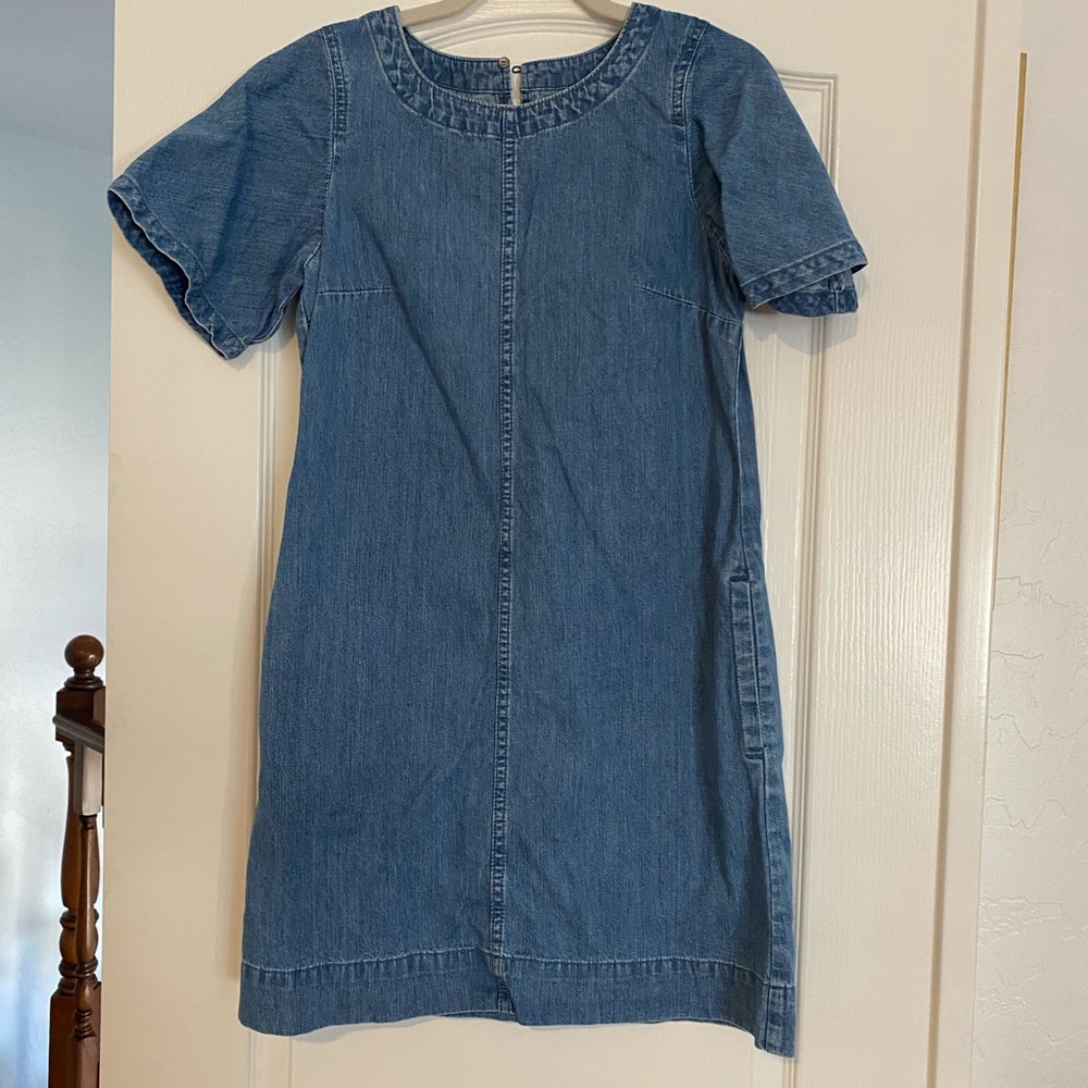 J. Crew size 2 chambray dress EUC